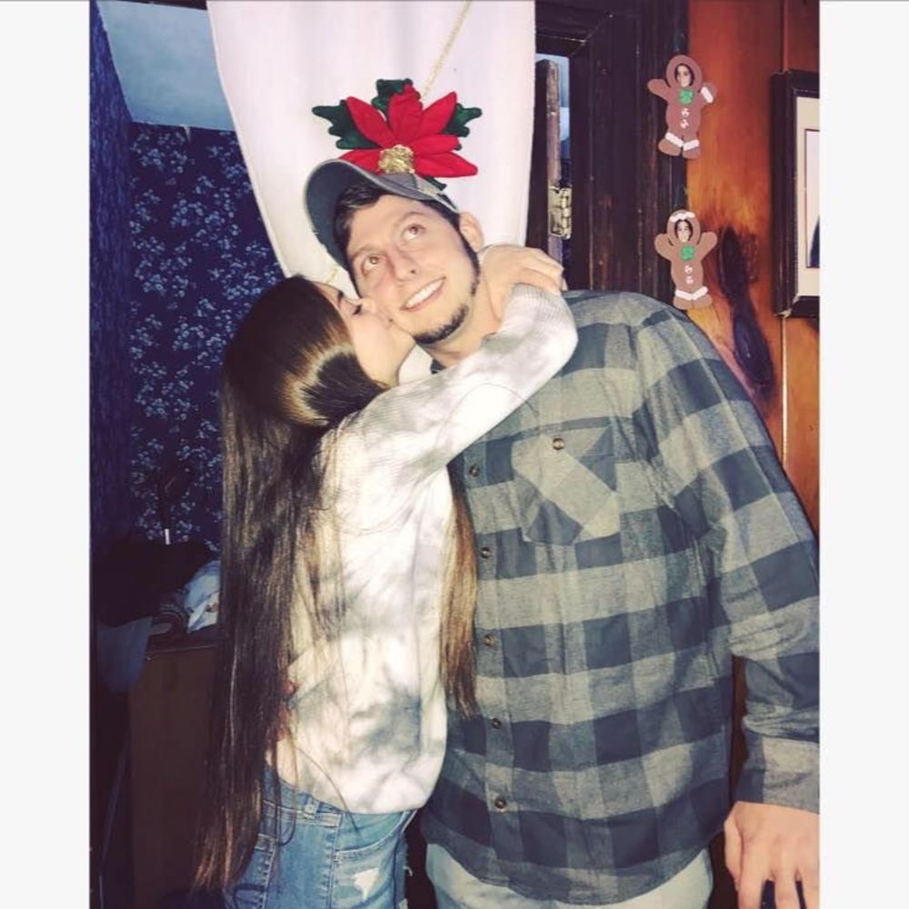 Meet your Posher, Hayley